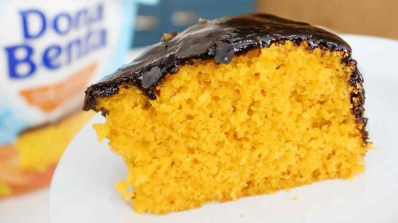 Bolo de Cenoura Fofinho: Receita Fácil e Deliciosa para o Lanche 4.7 (9)