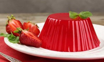 Gelatina de morango caseira