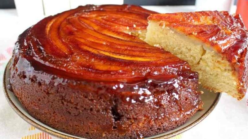 Receita de Bolo de Banana no Liquidificador: Prático e Delicioso! 5 (14)