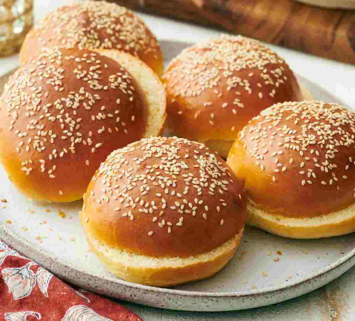 Pão de Hambúrguer Caseiro Rápido e Simples