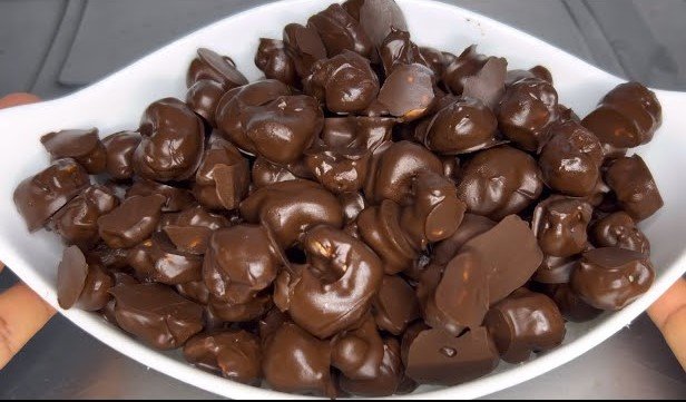 Pipoca Doce de Chocolate das Marias