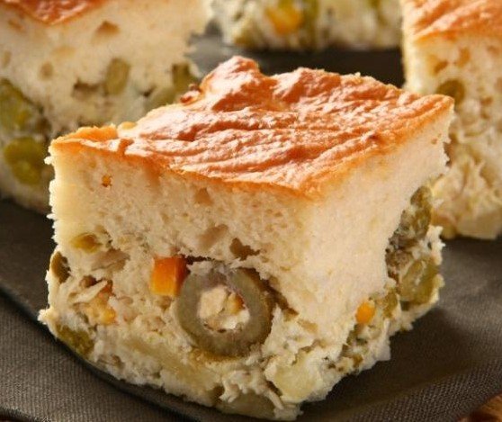 Torta de atum de liquidificador com aveia