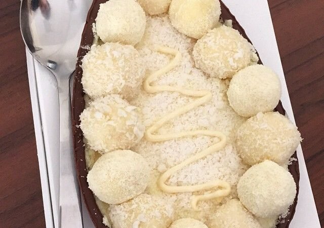 Como Fazer Ovo Recheado com Creme de Chocolate Branco 5 (17)