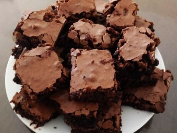 Brownie Simples e Rápido: Pronto em 30 Minutos! 5 (17)