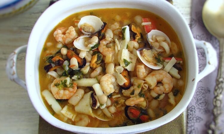 Receita de Feijoada com Frutos do Mar fácil e deliciosa 5 (11)
