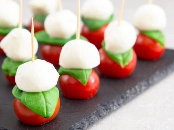 Espetinho de Queijo Coalho com Tomate Cereja Grelhado 5 (12)