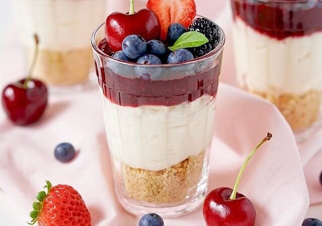 Mini Cheesecakes no Copo com frutas. A Sobremesa Perfeita e Prática 5 (18)
