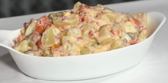 Salada de Maionese Cremosa com Presunto