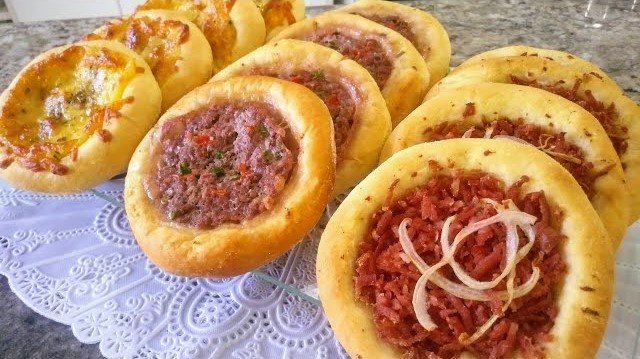Esfiha de Calabresa