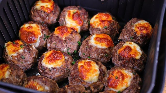 Almôndega com Molho de Tomate na Airfryer