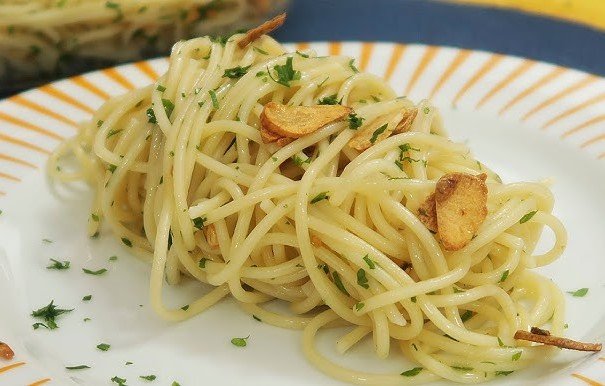 Massa Alho e Óleo Pepperoncino