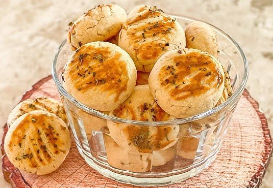 Biscoito de Cebola com 3 Ingredientes