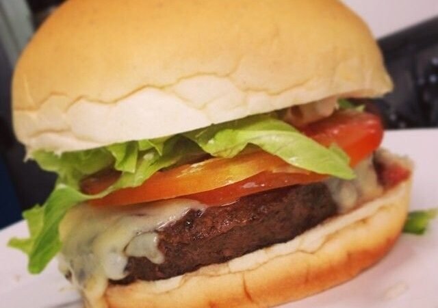 Receita de Cheeseburger Caseiro para Lanches Perfeitos 5 (12)
