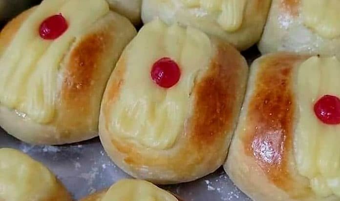 Pão Doce Recheado com Creme Belga