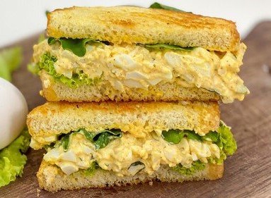 Sanduíche de Salada de Ovo