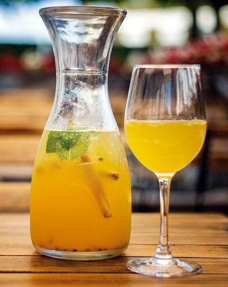 Sangria Espumante de Maracujá