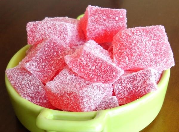 Bala Fini Caseiro Fácil e Delicioso