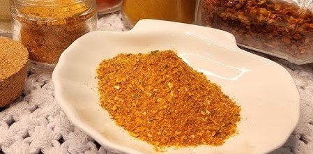 Tempero Caseiro com Casca de Alho e Cebola