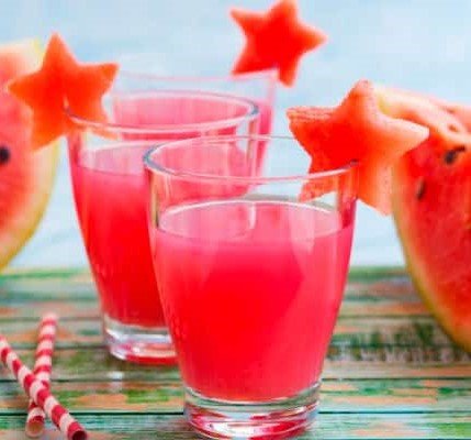 Drink de 1L com Melancia Sem Álcool e Sem Açúcar