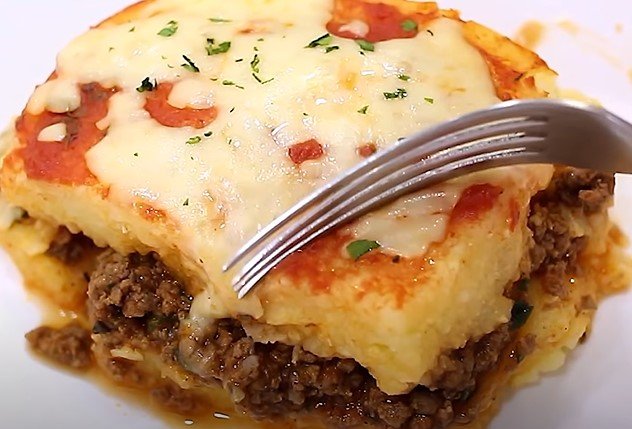 Polenta Recheada com Carne Moída
