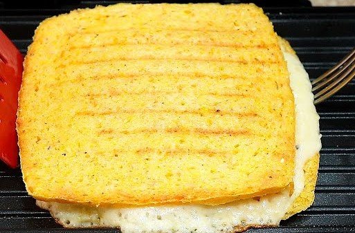 Pão Flocão Recheado com Queijo