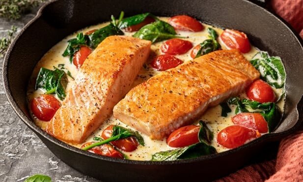 Salmão com Creme de Espinafre Gratinado