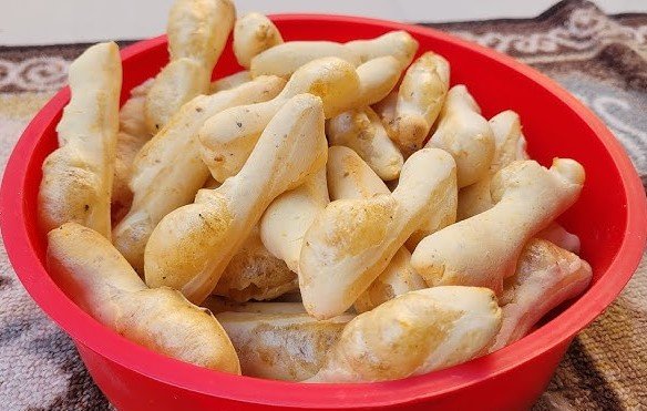Biscoito sem óleo, sem leite, sem queijo e sem ovo