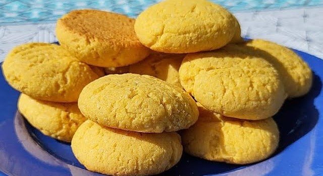 Broa de Fubá de Colher