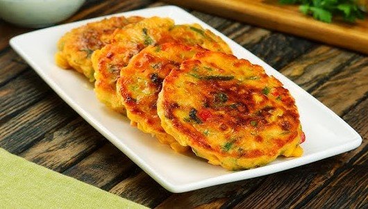 Panquequinhas de Legumes com Queijo