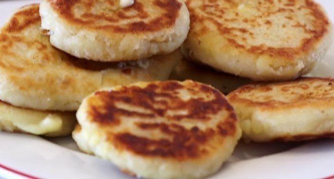 Bolinho de Batata com Queijo