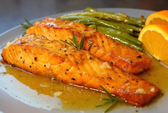 Salmão ao Molho de Laranja
