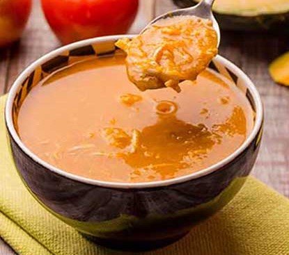 Sopa de Abóbora e Manjericão