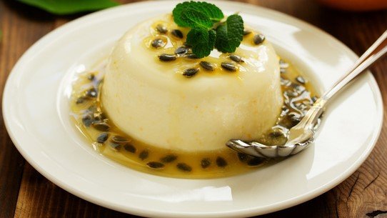 Panacota de Maracujá – Sobremesa Refrescante e Muito Fácil