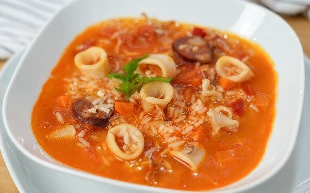 Arroz de Lula com Ervilhas e Chouriço