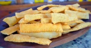 Como Fazer Bolacha Apenas Farinha de Trigo e Água