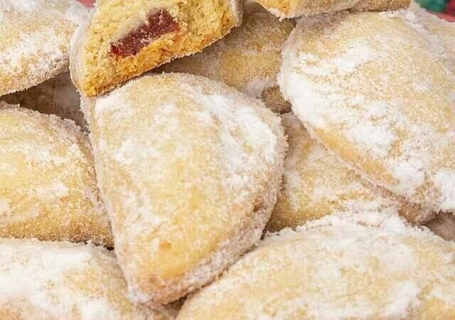 Como fazer pastel doce assado no forno simples 5 (10)