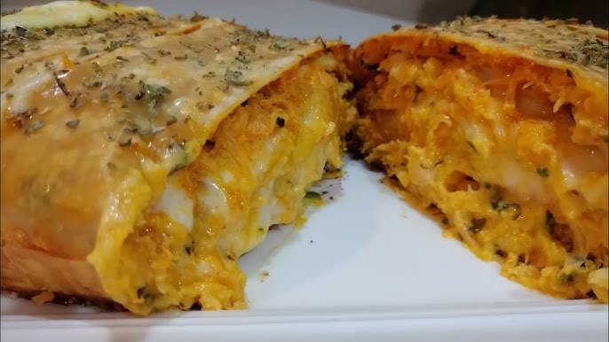 Lanchão de Forno feito com Massa de Pastel