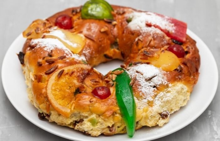 Receita Rápida de Bolo Rei Caseiro com Frutas cristalizadas 5 (15)