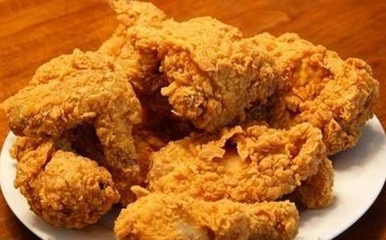 Frango Empanado com Farinha de Trigo