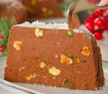 Receita de Marquise de Chocolate e Pistachio Cremosa 5 (18)