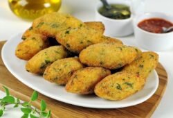 Bolinhos de Bacalhau Crocantes para o Natal