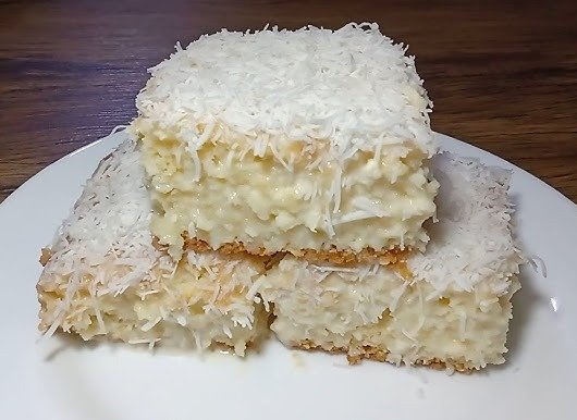 Bolo Gelado de Coco Ultra Molhadinho Cremoso para Festas 5 (10)