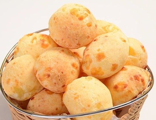 Pão de Queijo Mineiro Tradicional com Polvilho e Queijo 5 (18)