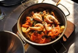 Receita de Cataplana de Peixe com Frutos do Mar Frescos