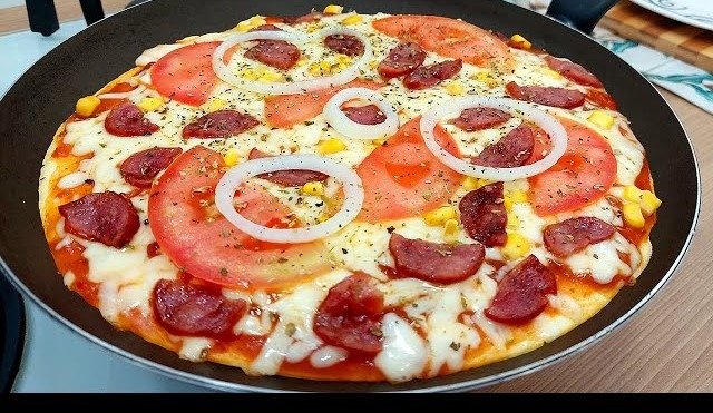 Receita de Pizza de Frigideira Rápida e Sem Forno 5 (18)