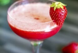 Receita de Rossini Bebida caseira de Ano Novo