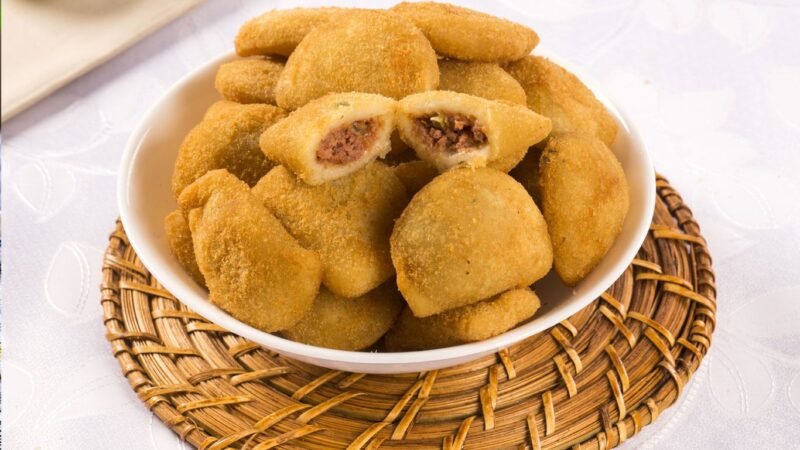 Rissóis de Carne à Portuguesa caseiro fácil de fazer 5 (18)