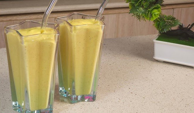 Smoothie de Manga com Iogurte Natural e Saudável 5 (8)