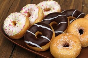 Receita de Donuts Americanos Originais com Massa Leve