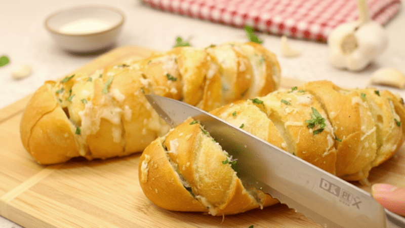 Como Fazer Pão de Alho de Padaria: Super Cremoso e Fácil 5 (12)